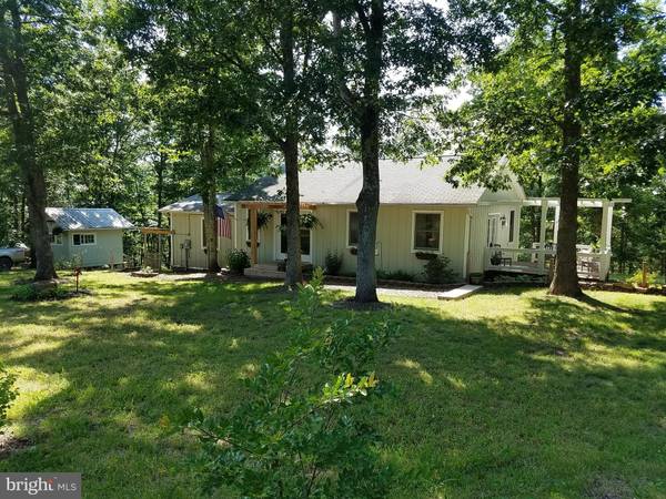 1199 FELLER DR, Levels, WV 25431