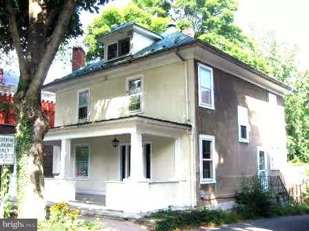 203 KING ST S, Shepherdstown, WV 25443