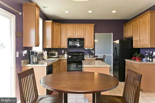 Kearneysville, WV 25430,143 CONTRAIL DR