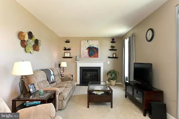 Kearneysville, WV 25430,143 CONTRAIL DR