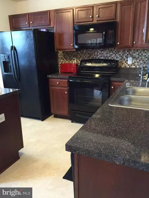 Ranson, WV 25438,1207 STEED