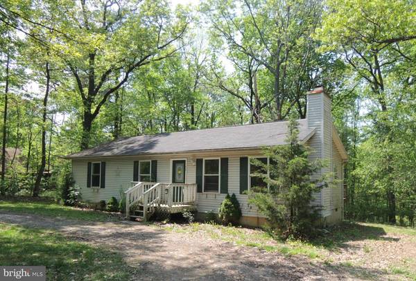 73 RED BUD LOOP, Harpers Ferry, WV 25425