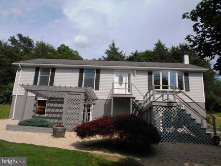 365 SHADOWHAWK LN, Kearneysville, WV 25430