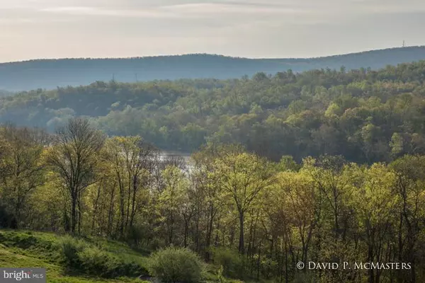 FALCON RIDGE  DRIVE, Charles Town, WV 25414