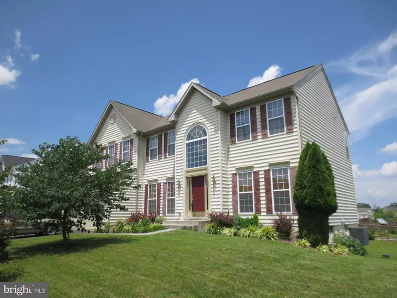 309 RUSTLING LEAF PL, Kearneysville, WV 25430