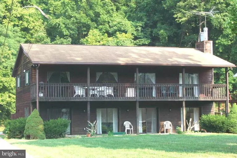 261 MASON DR, Harpers Ferry, WV 25425