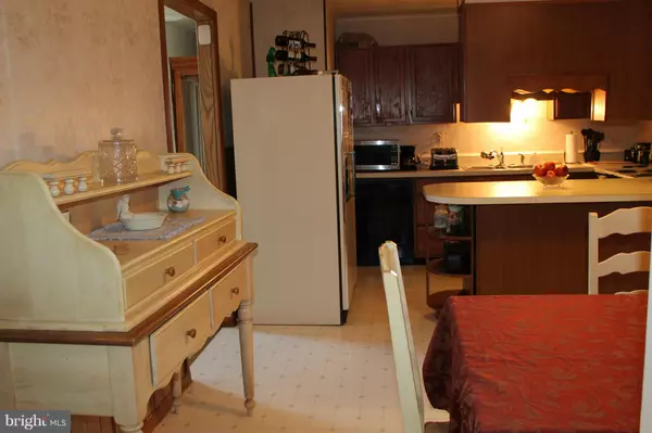 Ranson, WV 25438,67 HICKORY LN