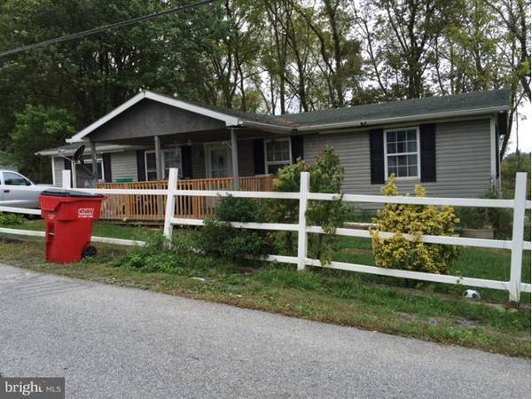 452 FOX GLEN DR, Kearneysville, WV 25430