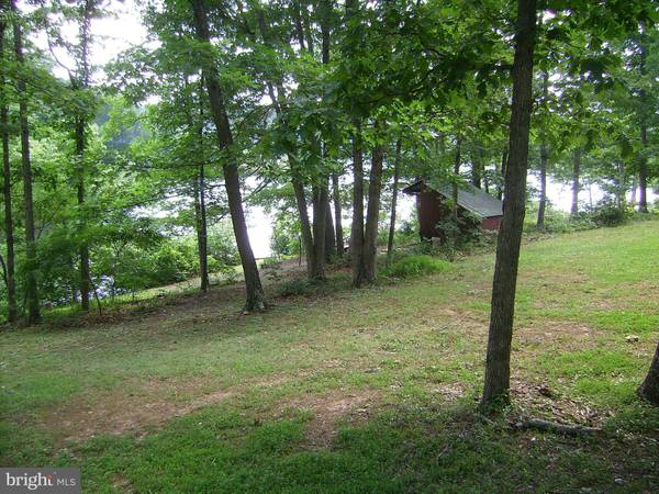 0 LAKESIDE CT, Harpers Ferry, WV 25425