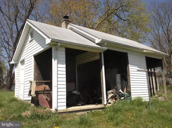 Ranson, WV 25438,17 CLEMS DR