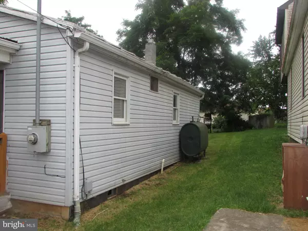 Ranson, WV 25438,404-EAST 11TH AVE