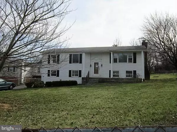 Charles Town, WV 25414,244 MARIE DR