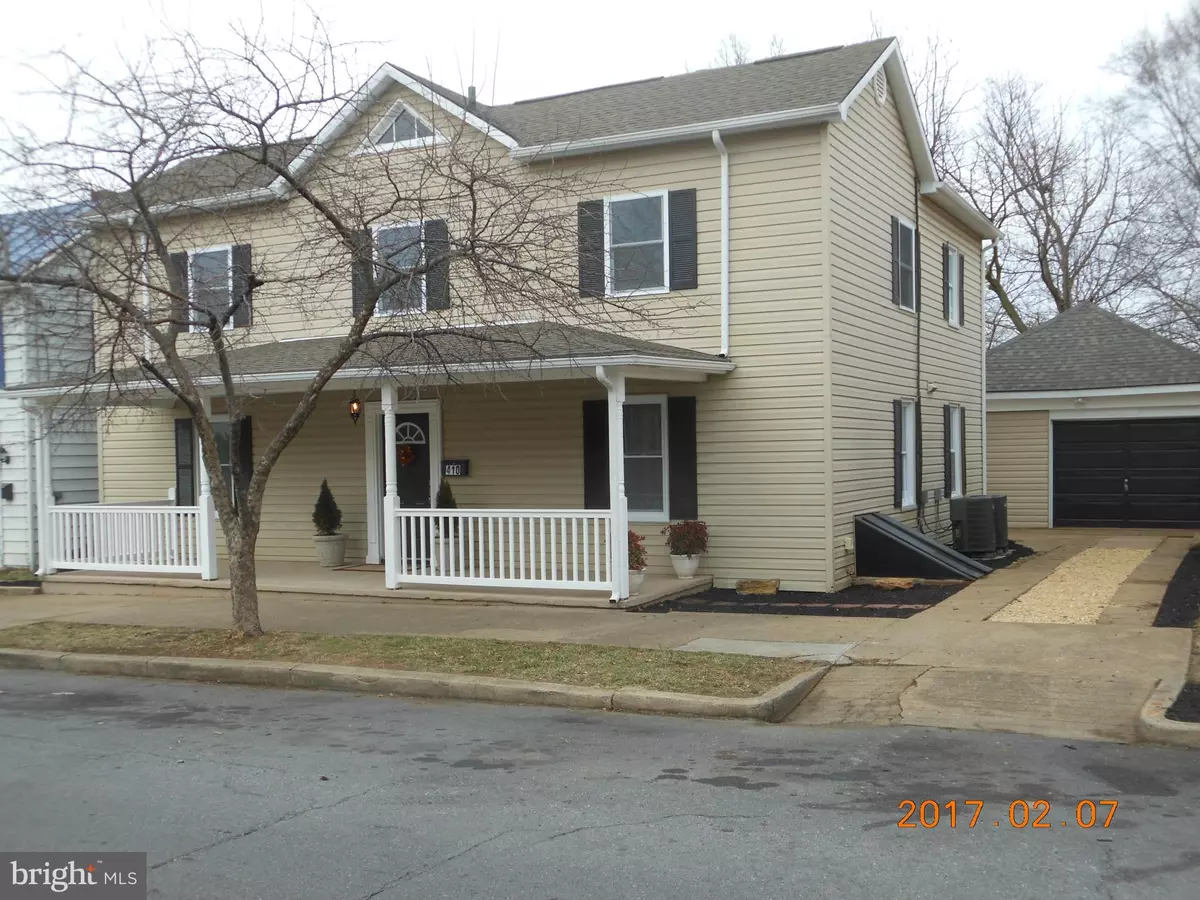 Charles Town, WV 25414,410 LIBERTY ST E