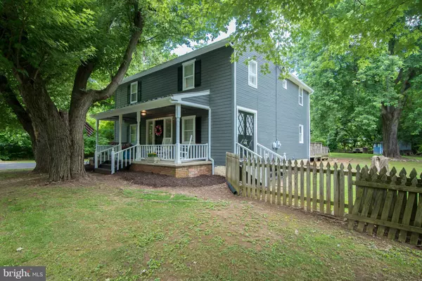 761 CARTER AVE, Harpers Ferry, WV 25425