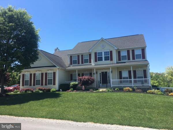 99 STRATUS DR, Kearneysville, WV 25430