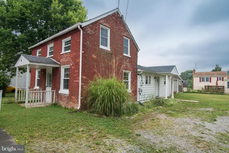 83 GILBERT ST, Harpers Ferry, WV 25425