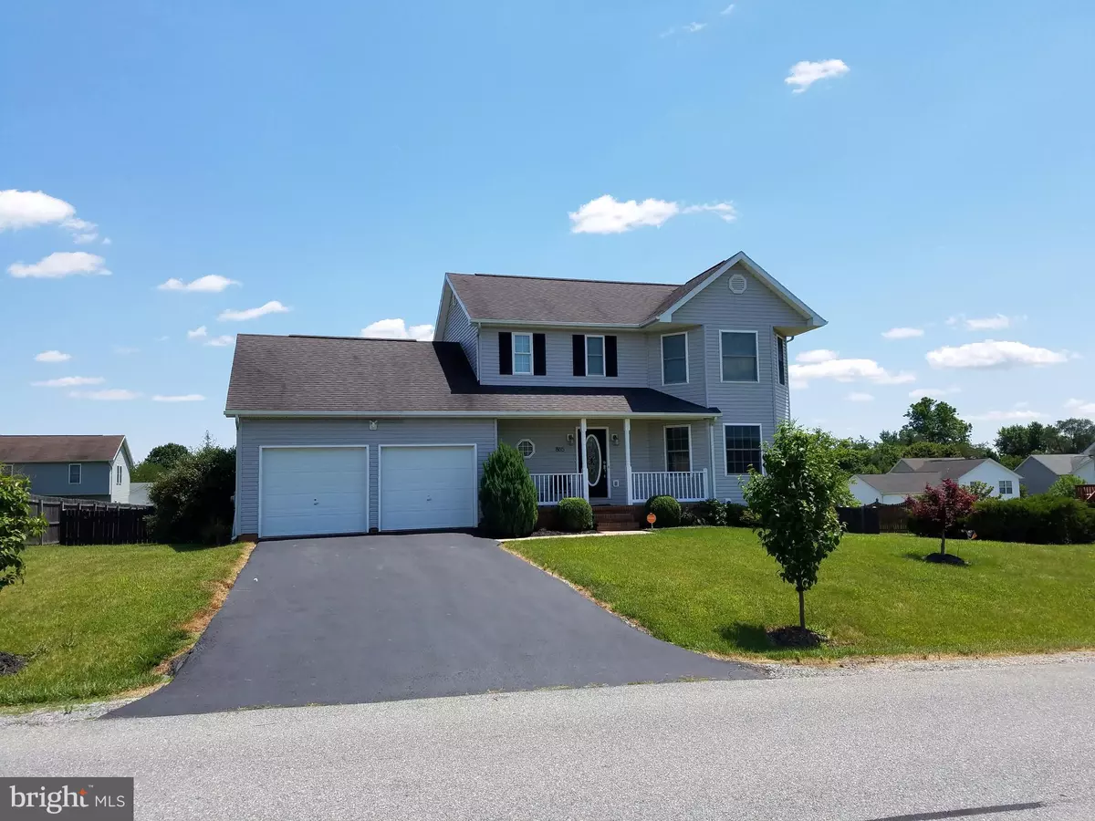 Ranson, WV 25438,865 OAK LEE DR