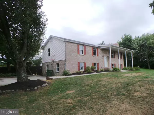 434 LAURENCE DR, Hanover, PA 17331