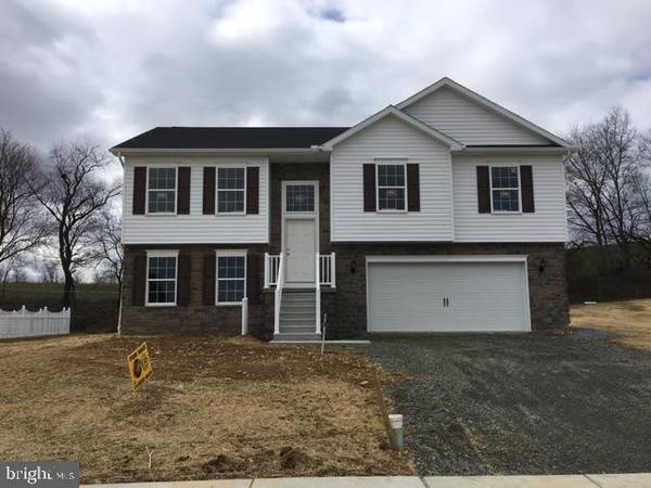 247 ALPINE DR, York, PA 17408