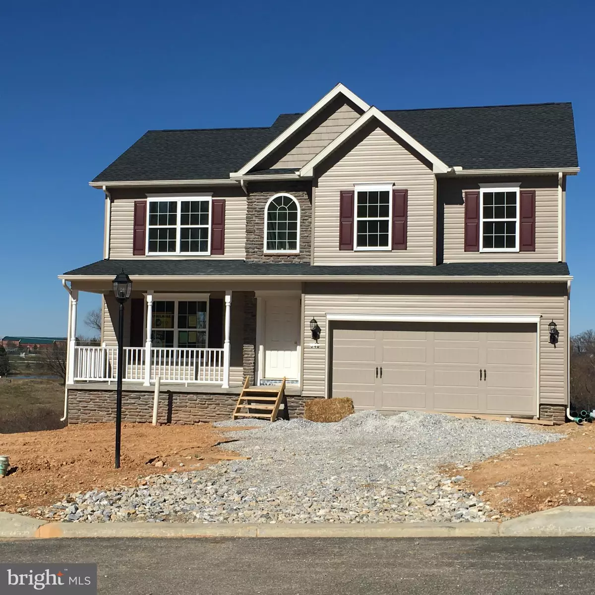 Hanover, PA 17331,340 SONNY ST #16