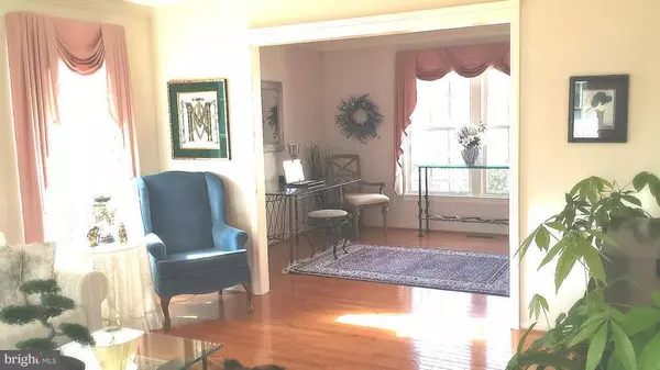 Dumfries, VA 22025,16718 TINTAGEL CT