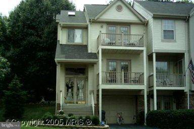 15650 MONTVIEW DR, Dumfries, VA 22025