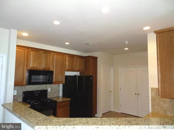 Manassas Park, VA 20111,9711 HANDERSON PLACE PL #306