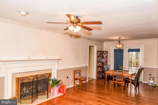 Woodbridge, VA 22192,4284 BERWICK PL