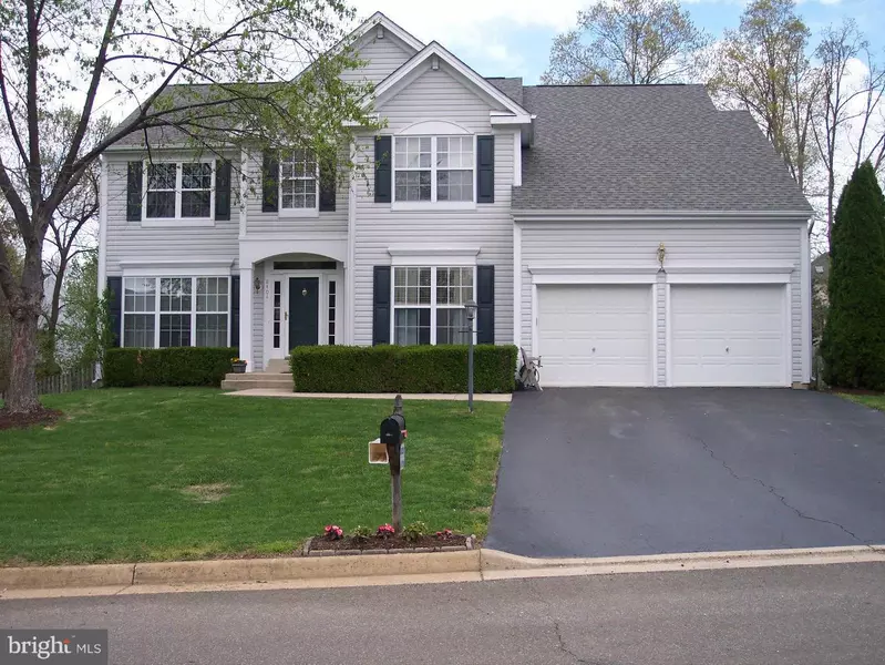 8404 HOLSTEIN PONY CT, Gainesville, VA 20155