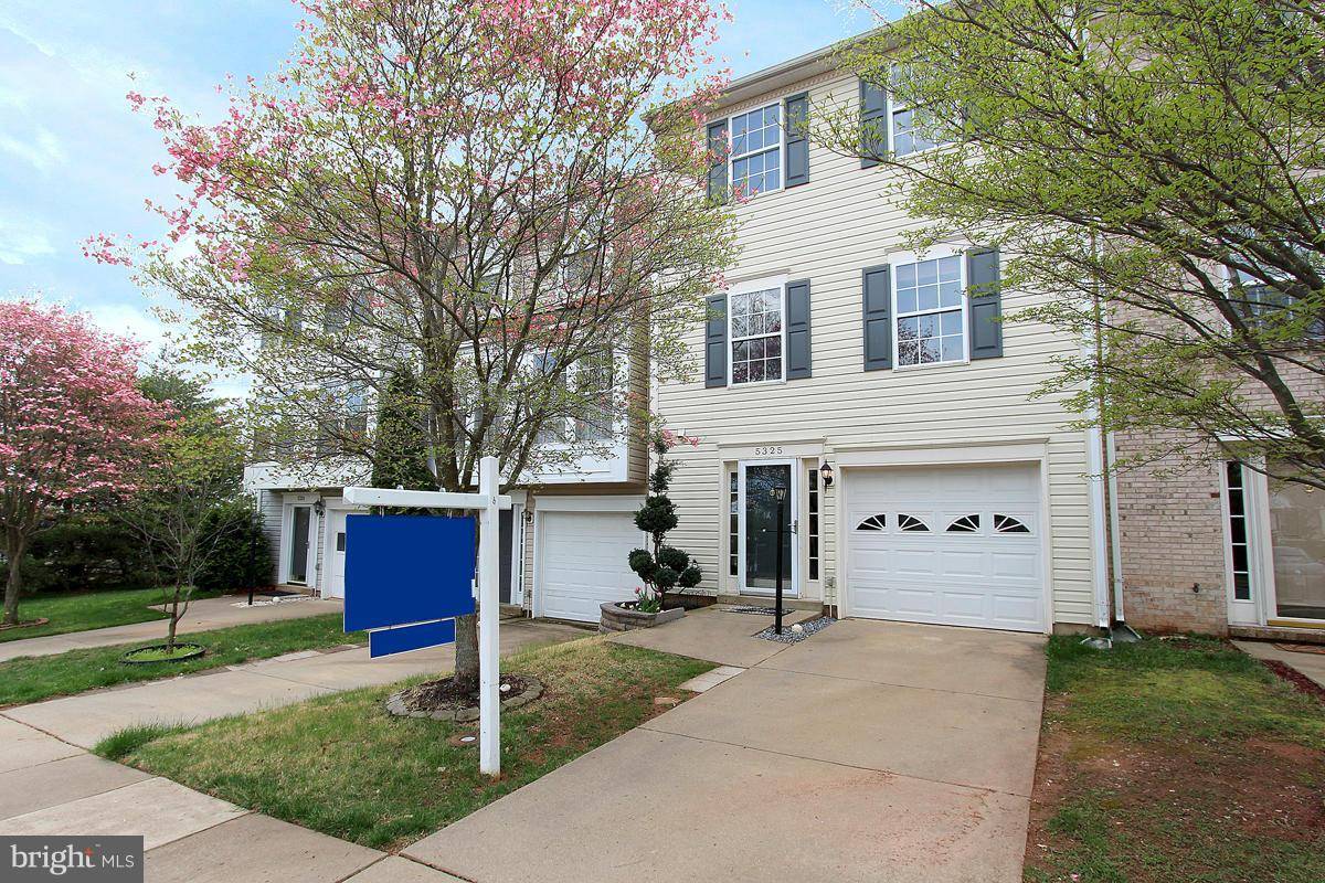 Woodbridge, VA 22193,5325 TORTOISE PL