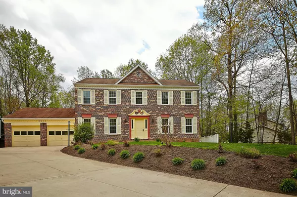 4903 LANYARD LN, Woodbridge, VA 22192