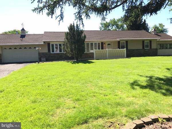 1409 BRETON HILLS DR, Warminster, PA 18974