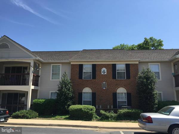 9478 SCARLET OAK DR #8, Manassas, VA 20110