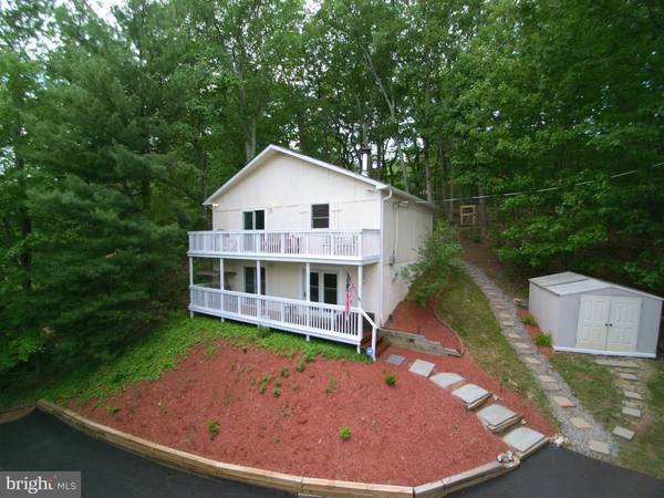 2402 YOUNGS DR, Haymarket, VA 20169