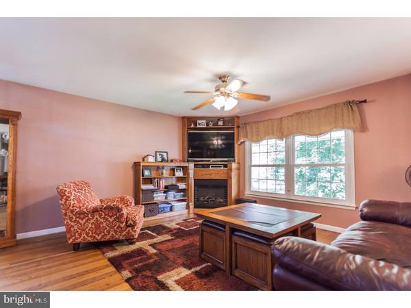 Yardley, PA 19067,531 DELVALE RD