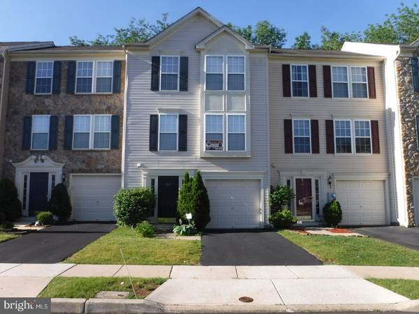 617 VILLAGE CT, Quakertown, PA 18951