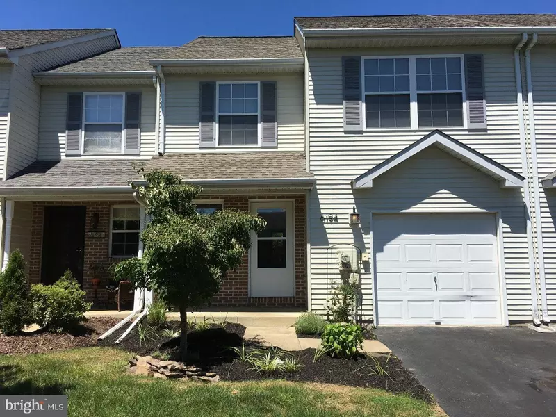 6194 MOUNTAIN LAUREL CT, Pipersville, PA 18947