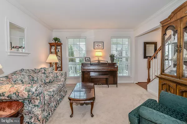 Bristow, VA 20136,13723 CHARDONNAY PL