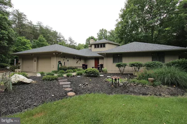 Catharpin, VA 20143,12007 BOBWHITE DR