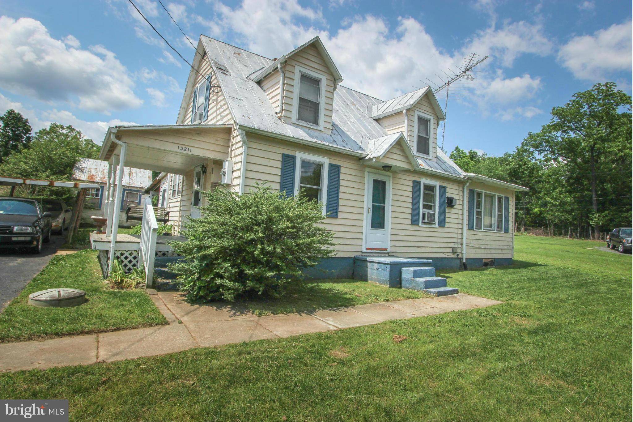 13211 FITZWATER DR, Nokesville, VA 20181