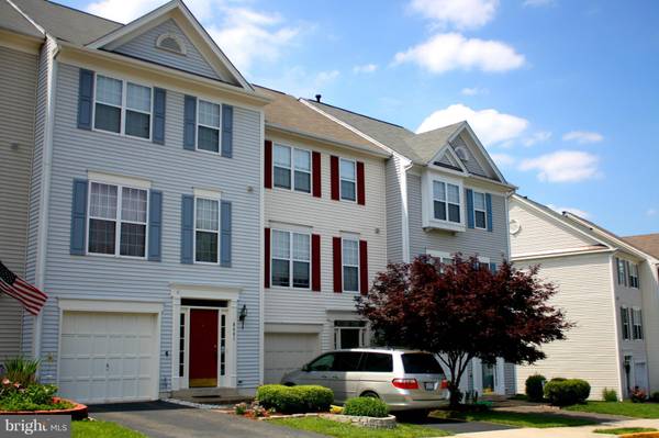 9441 BLACK HAWK CT, Manassas Park, VA 20111