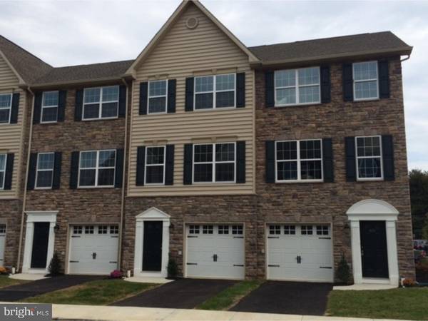 Hellertown, PA 18055,1527 BROOKSTONE PL