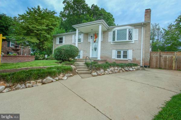 4818 KENTBURY CT, Woodbridge, VA 22193