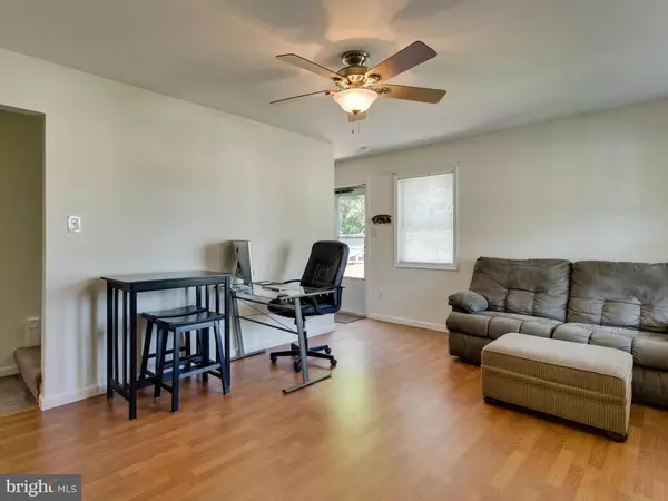 Manassas Park, VA 20111,111 MORTON CT