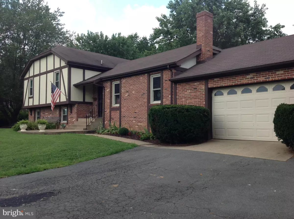 Manassas, VA 20111,9826 HYNSON DR