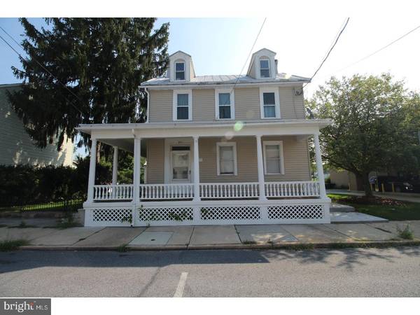 211 N MAIN ST, Bernville, PA 19506