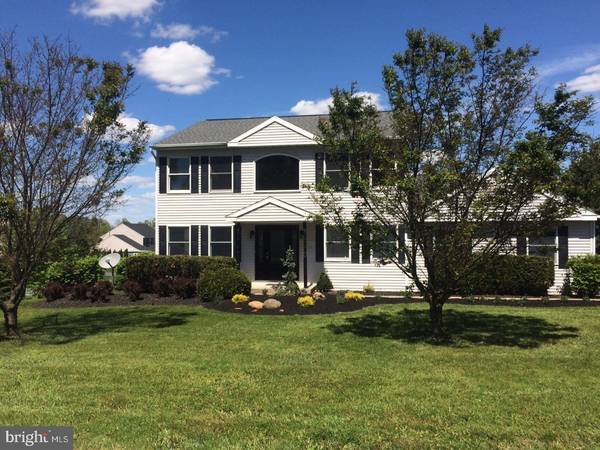 501 WALNUT TREE DR, Blandon, PA 19510