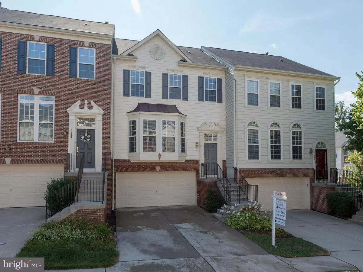 Woodbridge, VA 22191,1541 GROSBEAK CT