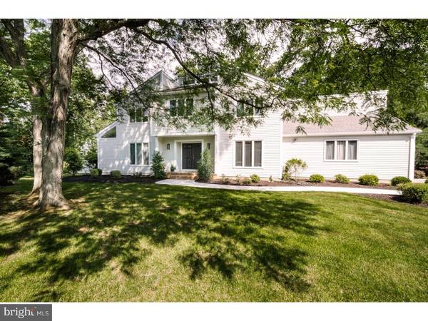 3 WALKING PURCHASE DR, Pennington, NJ 08534