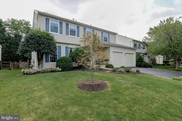 10125 LAVENDER FLOWER CT, Manassas, VA 20110